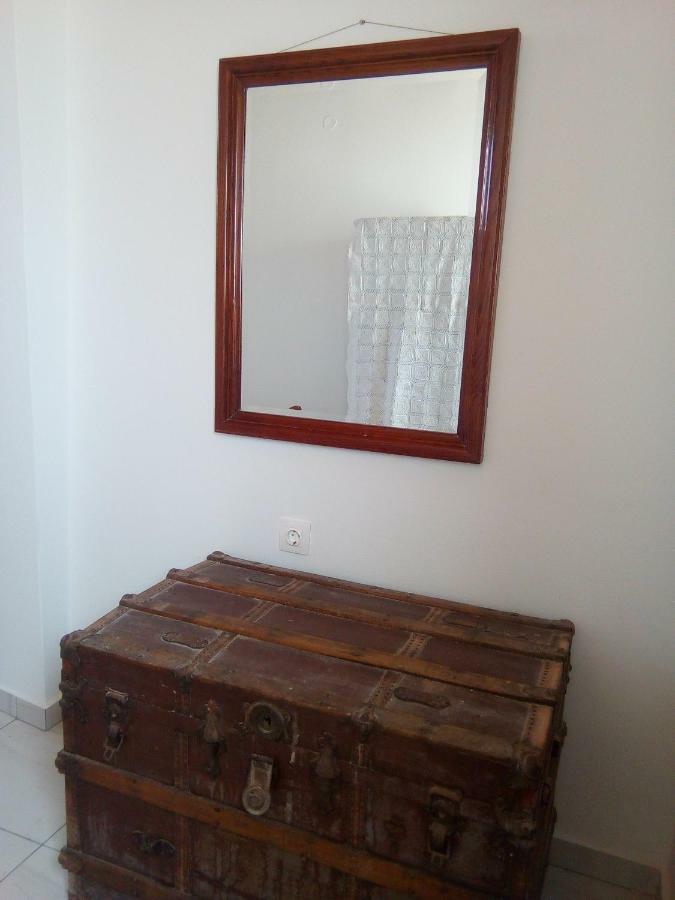 罗希姆诺Grandma'S House Vederoi别墅 外观 照片